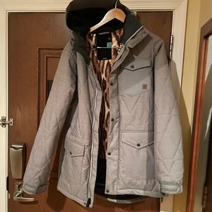 Volcom hooded ski jacket/Long EQS slim fit.